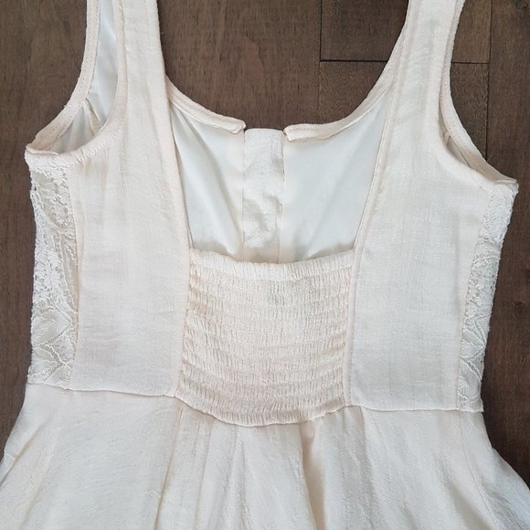 J Gee Ivory Lace-Up Asymmetrical Tiered Lace Sleeveless Woven Midi Dress, Sz PS - Picture 7 of 11